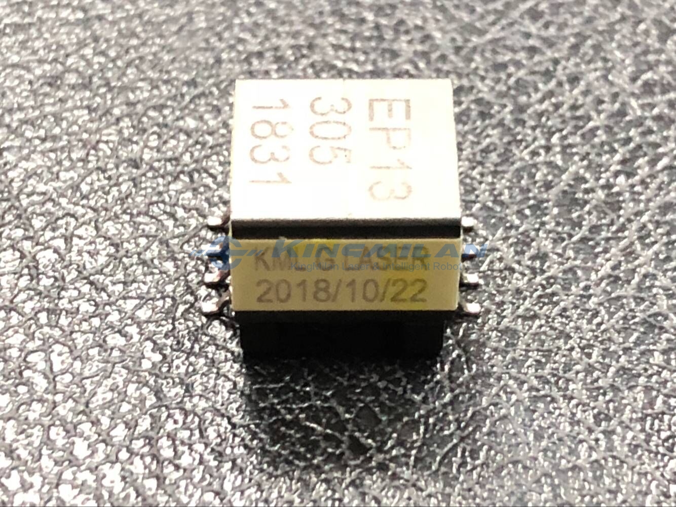  平面變壓器激光打標、片式變壓器激光打標、薄膜變壓器激光打標、空心變壓器激光打標；